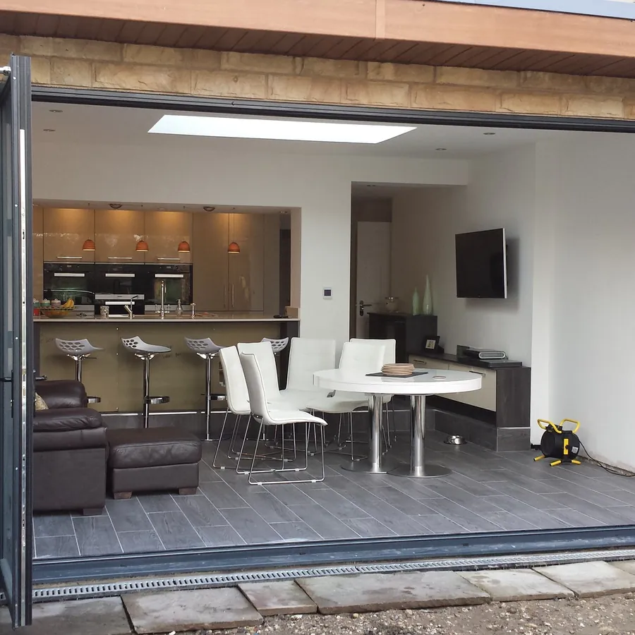 Bifold Crouch End