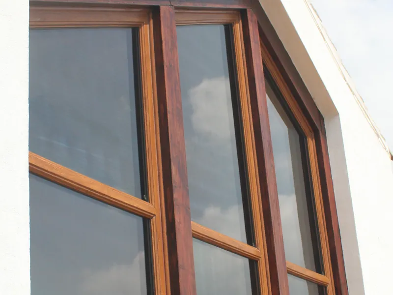 Bay Windows — Gallery Crouch End